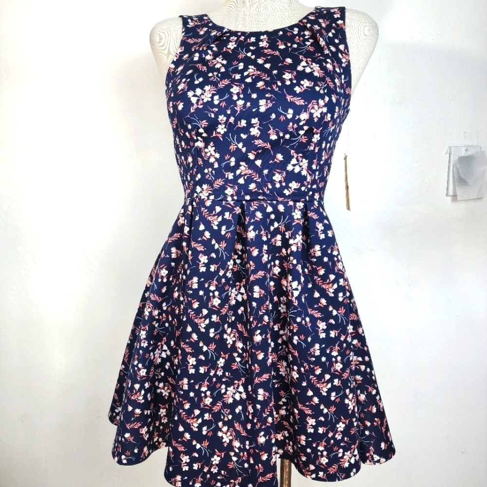 Copper Key Blue Floral Sleeveless Crew Neck A- Line Women's Dress Size SX  NWT